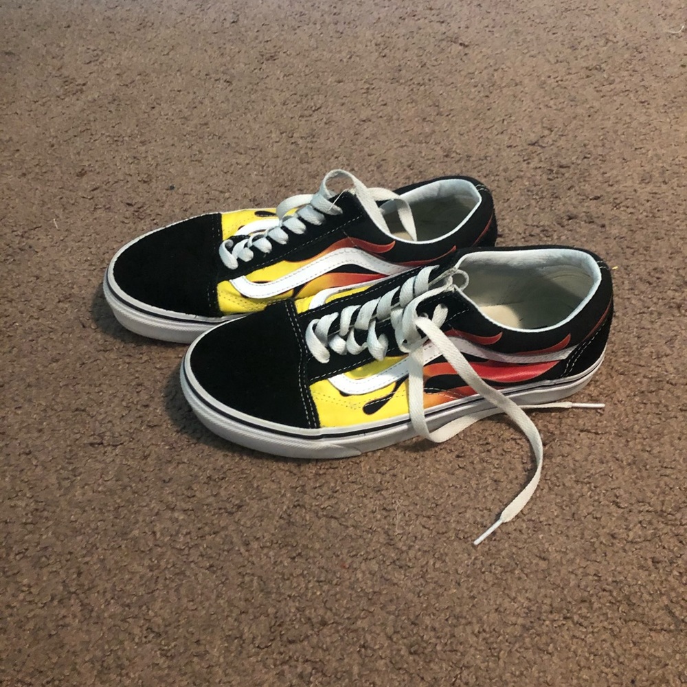 Flame Vans 🔥